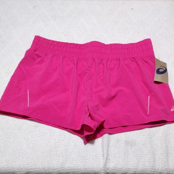 NWT Asics Women's 2-n-1 W/ Laser Cut Pink Shorts Size XL - Picture 1 of 12